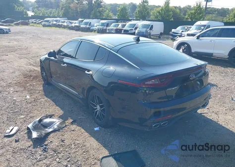 2018 Kia Stinger из США, поврежденный, VIN KNAE15LA0J6020247